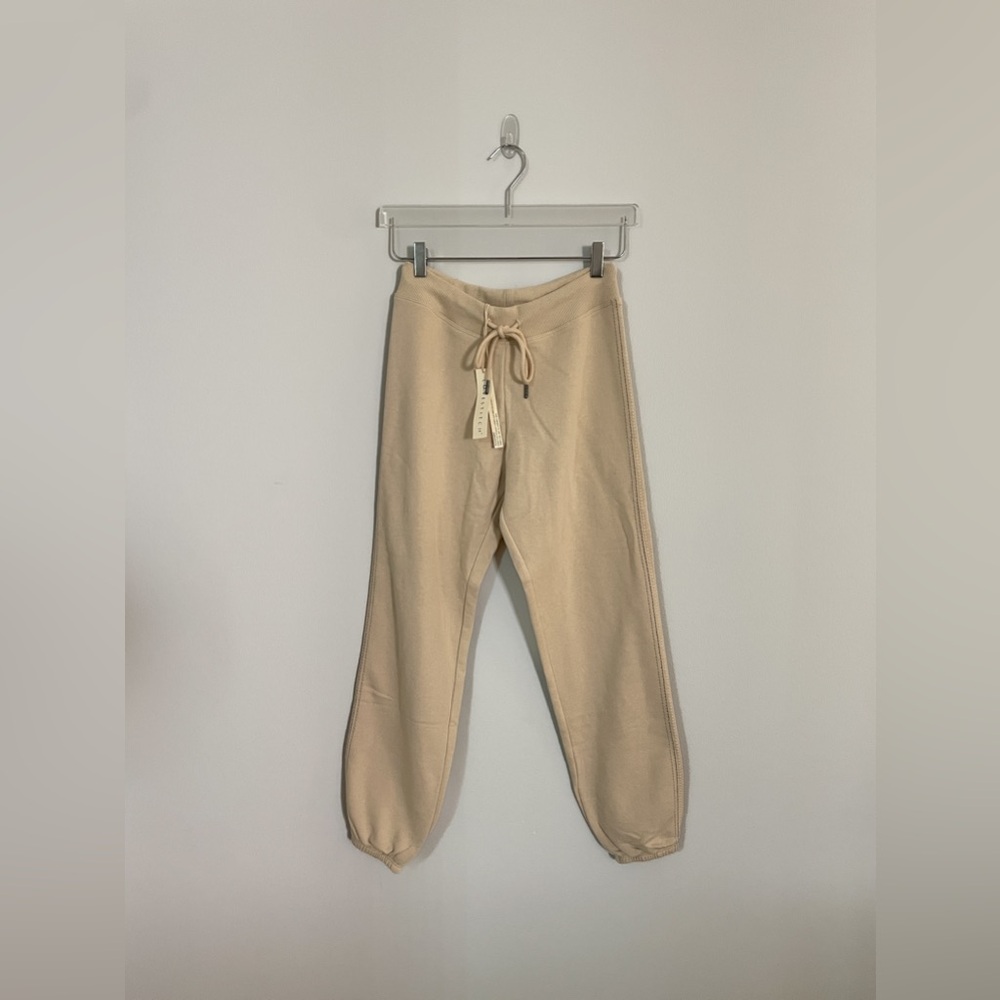 LOVESTITCH Stitched with love jogger